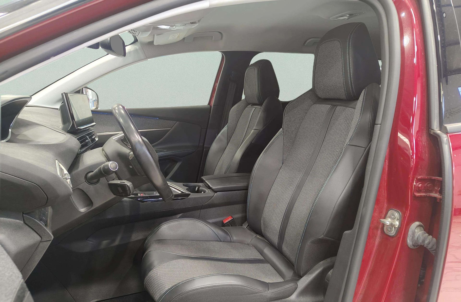 Peugeot 5008 PureTech 130 Allure Pack 7 plazas - foto 11