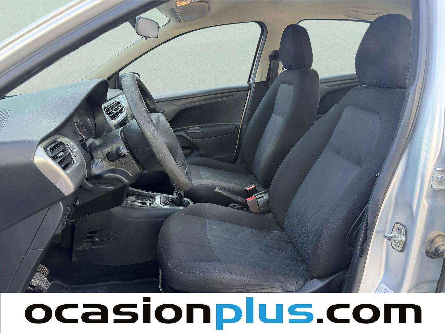 Foto asientos delanteros Citroën C-Elysée Citroën C-Elysee HDi 90 Seduction (92 CV)