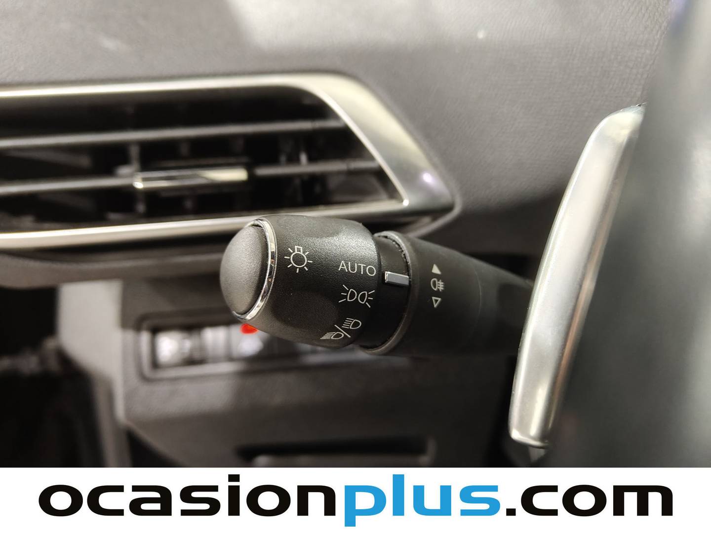 Foto Peugeot 3008 Hybrid Peugeot 3008 Hybrid 300 Allure Pack e-EAT8 (300 CV)