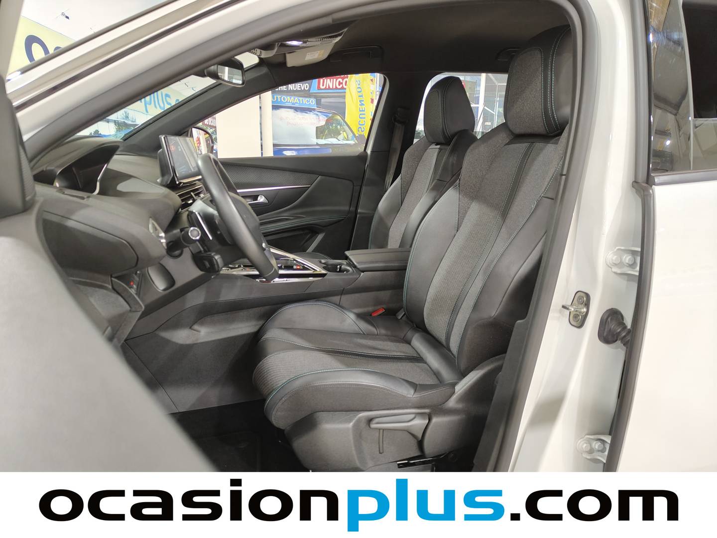 Foto Peugeot 3008 Peugeot 3008 BlueHDi 130 S&S Allure Pack EAT8 (130 CV)