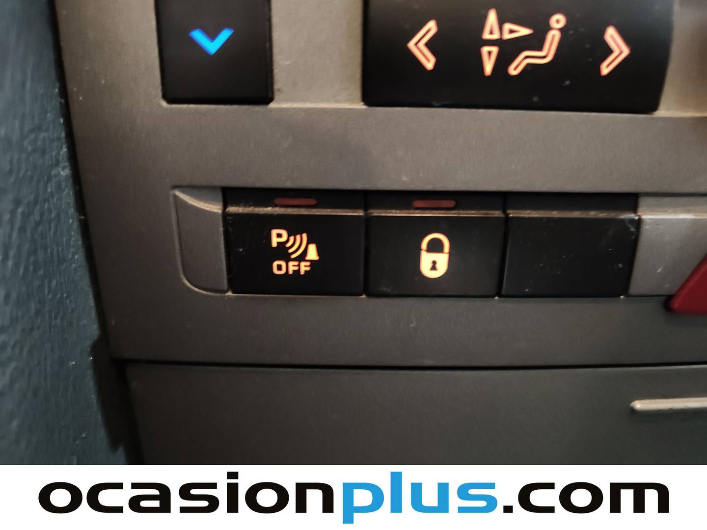 Equipamiento del Peugeot 407 Peugeot 407 2.0 HDI ST Sport Pack (136 CV)