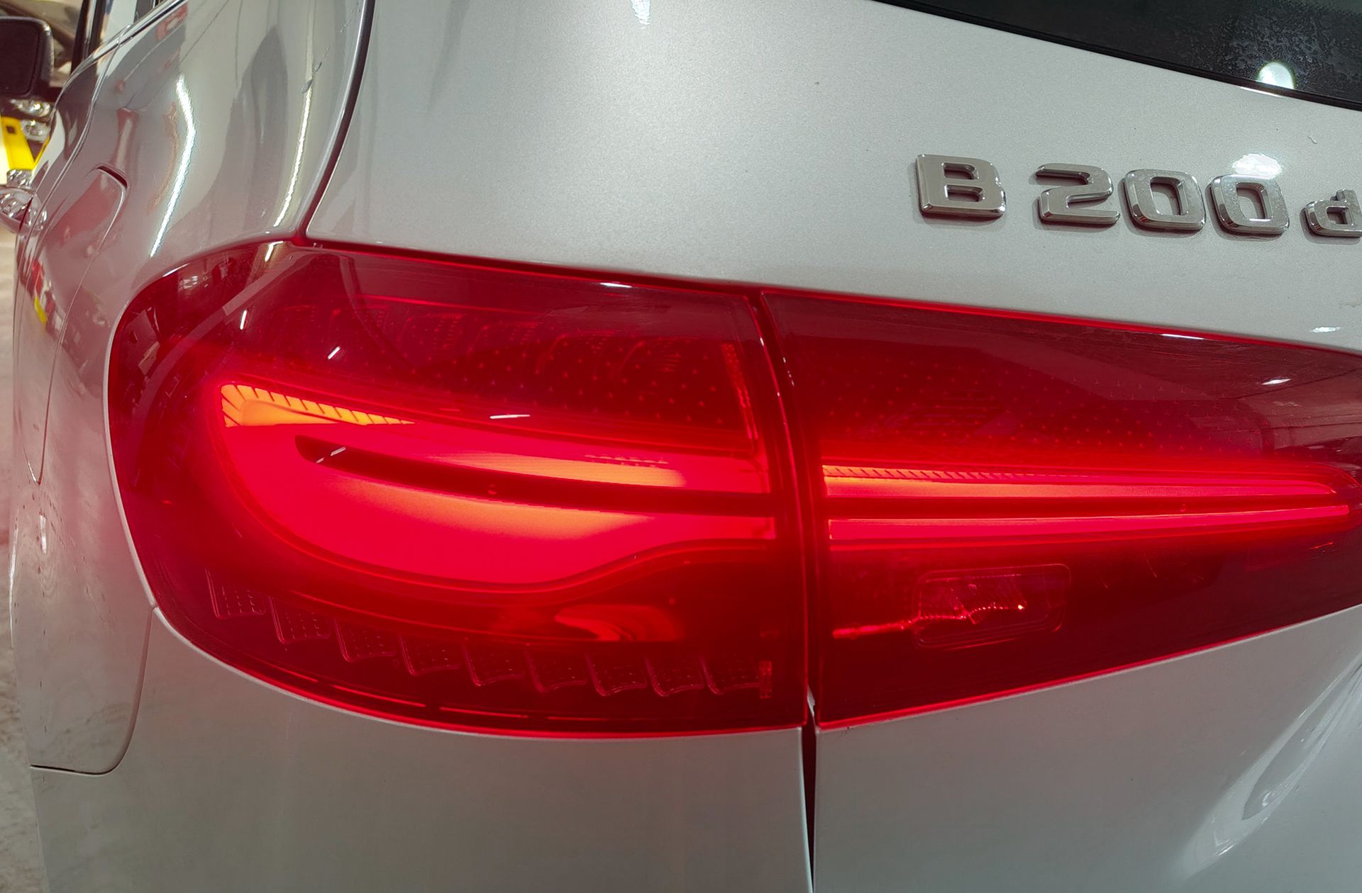Mercedes-Benz Clase B 200 d Pack AMG - foto 17