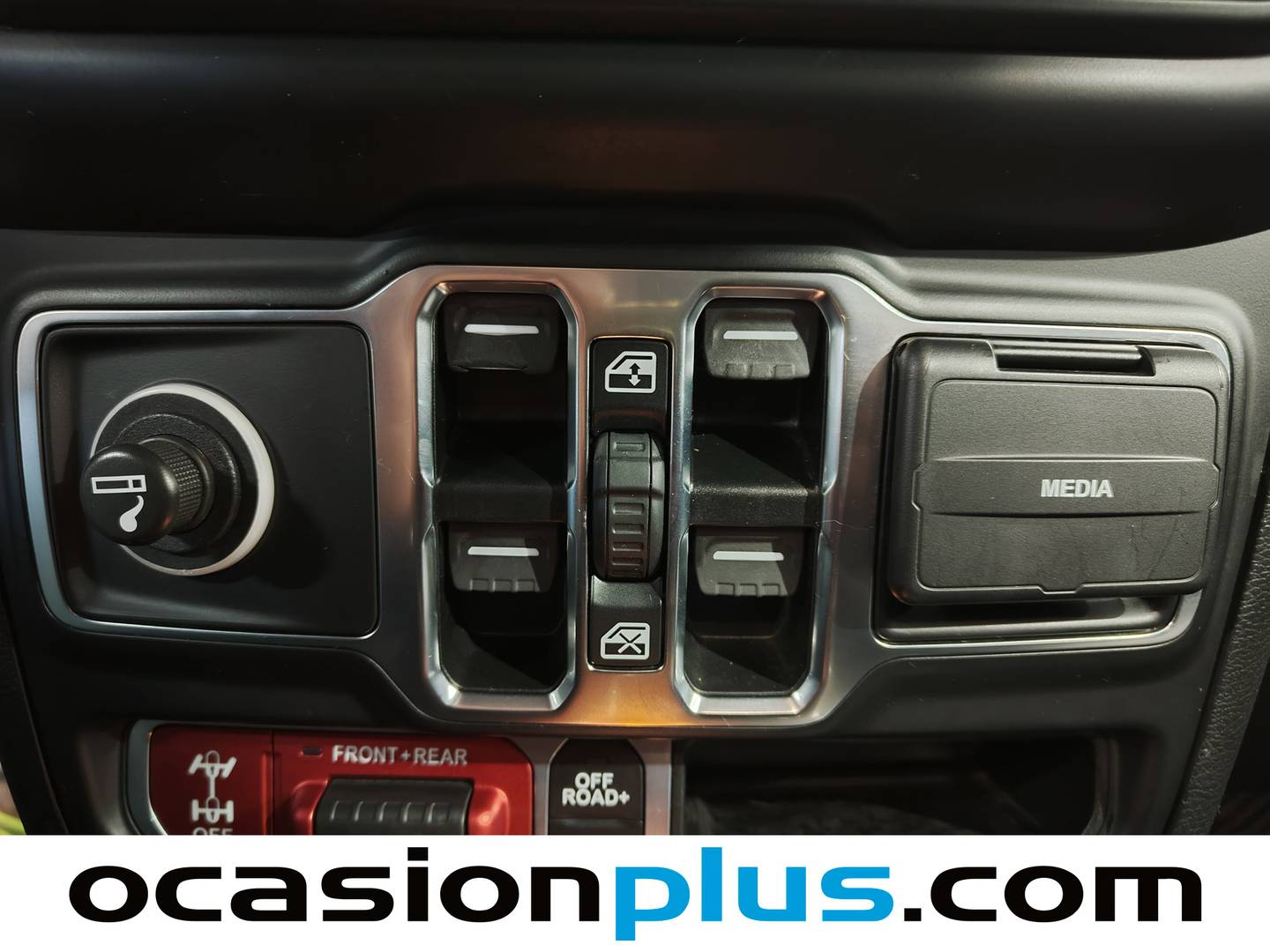 Foto Jeep Wrangler Jeep Wrangler 2.0T Rubicon 8ATX (270 CV)