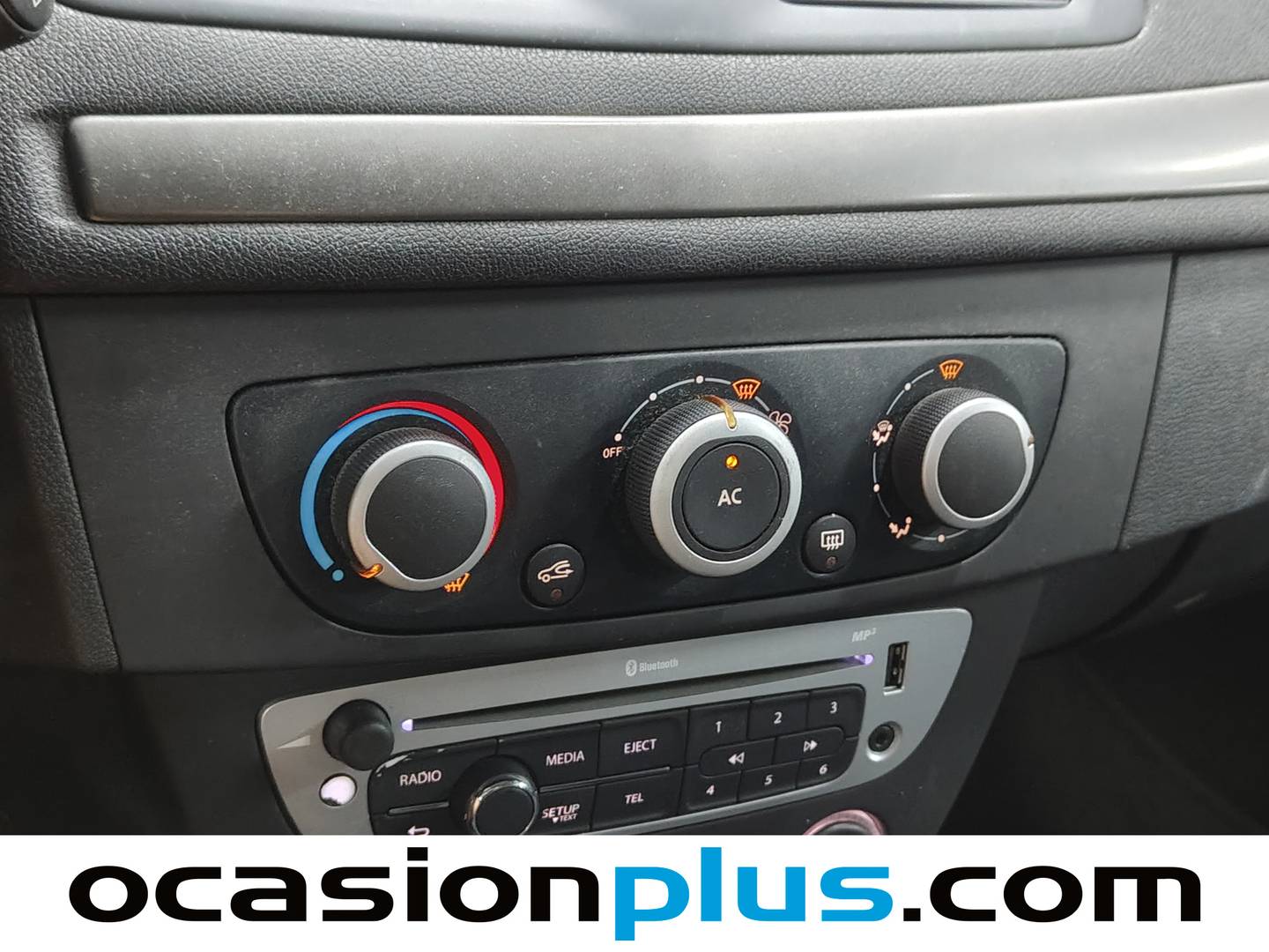 Foto Renault Mégane Renault Megane 1.6 16v Authentique (100 CV)