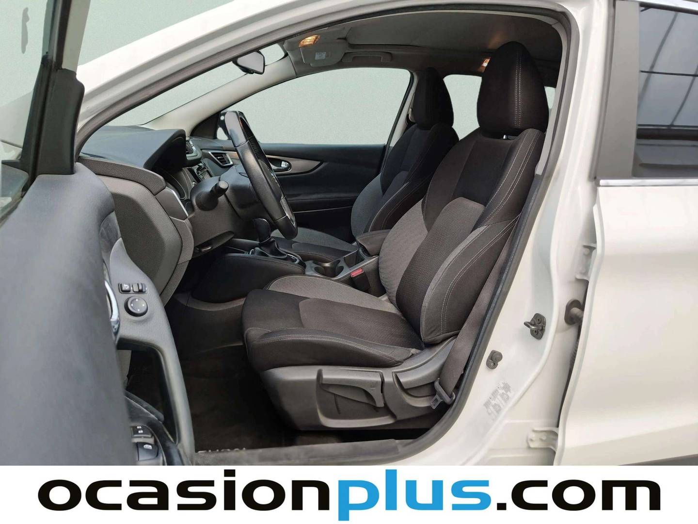 Foto asientos delanteros Nissan QASHQAI Nissan Qashqai dCi 130 N-Connecta 4x2 XTronic (130 CV)