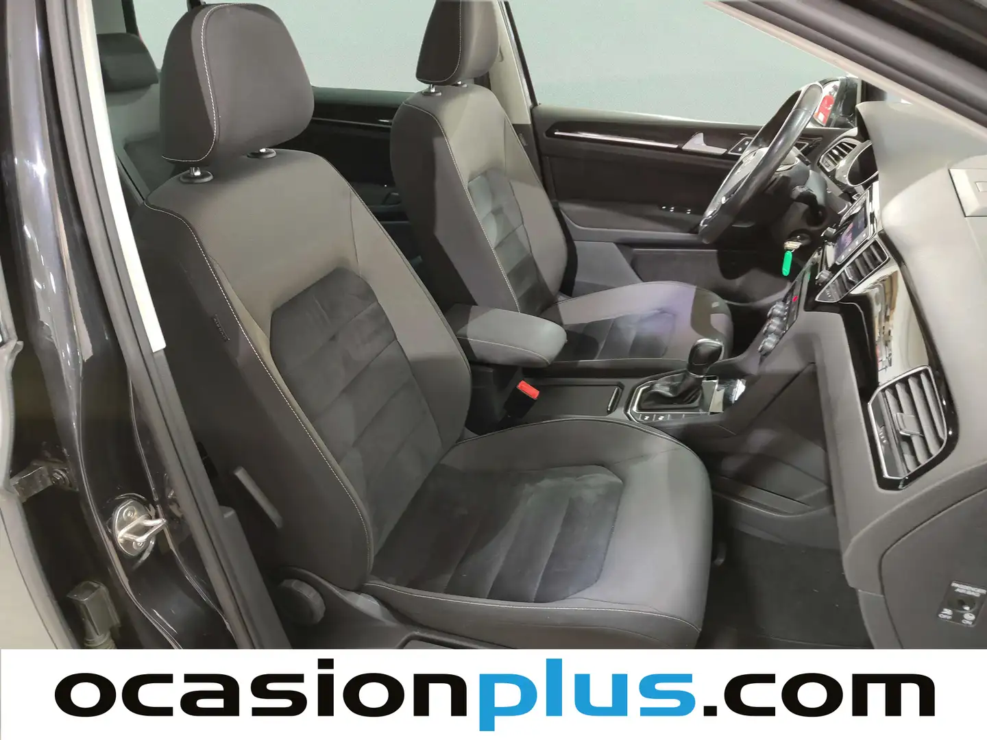 Foto Volkswagen Golf Sportsvan Volkswagen Golf Sportsvan 1.6 TDI Sport BMT DSG (110 CV)