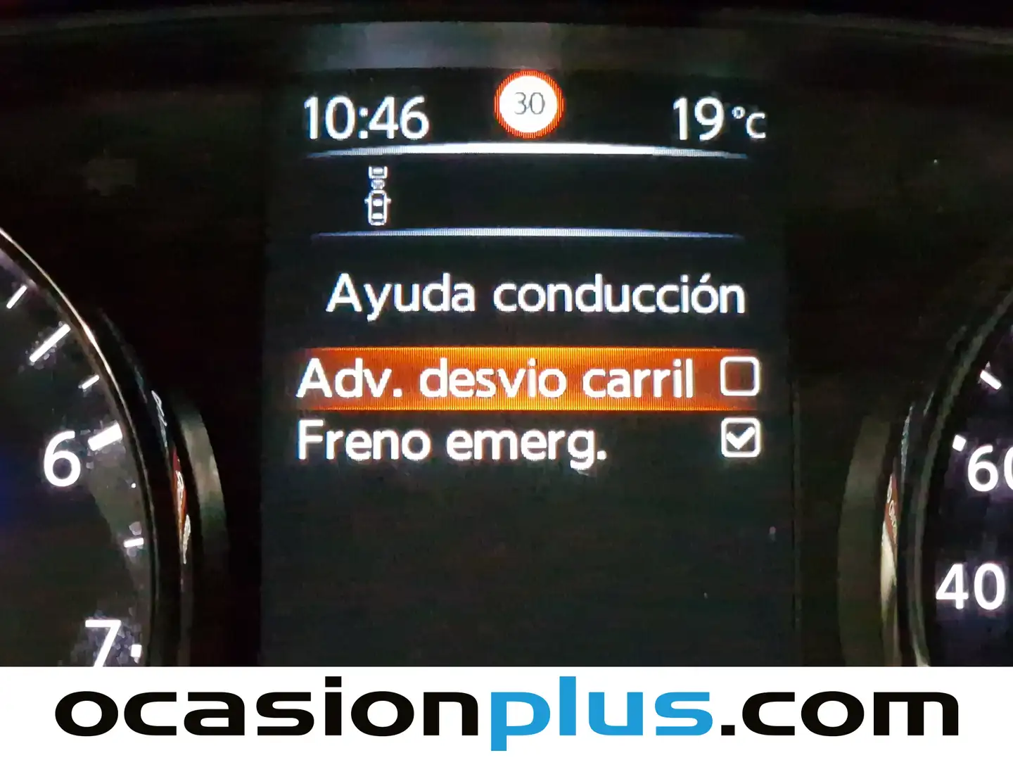 Foto Nissan QASHQAI Nissan Qashqai DIG-T 115 N-Connecta 4x2 (115 CV)