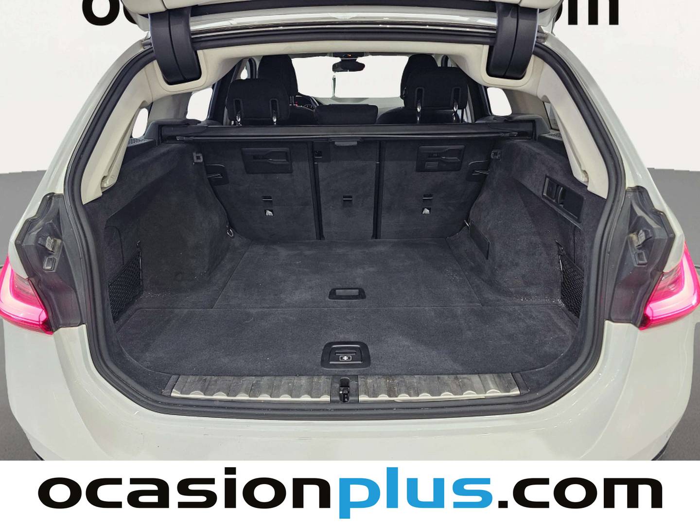 Fotos maletero BMW Serie 3 BMW Serie 3 318d Touring  (150 CV)