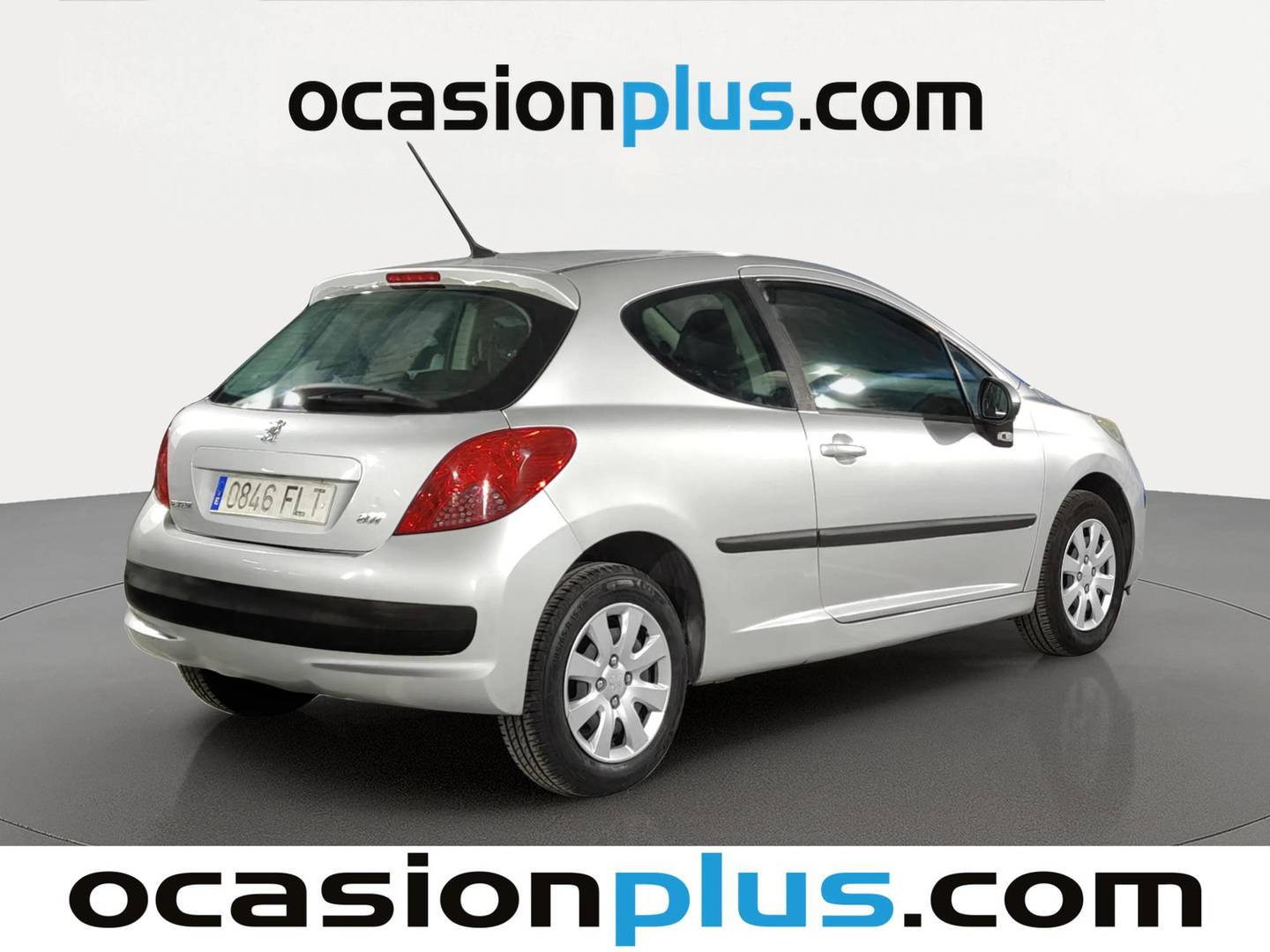 Foto trasera Peugeot 207 Peugeot 207 1.4 16v X-Line (90 CV) derecha