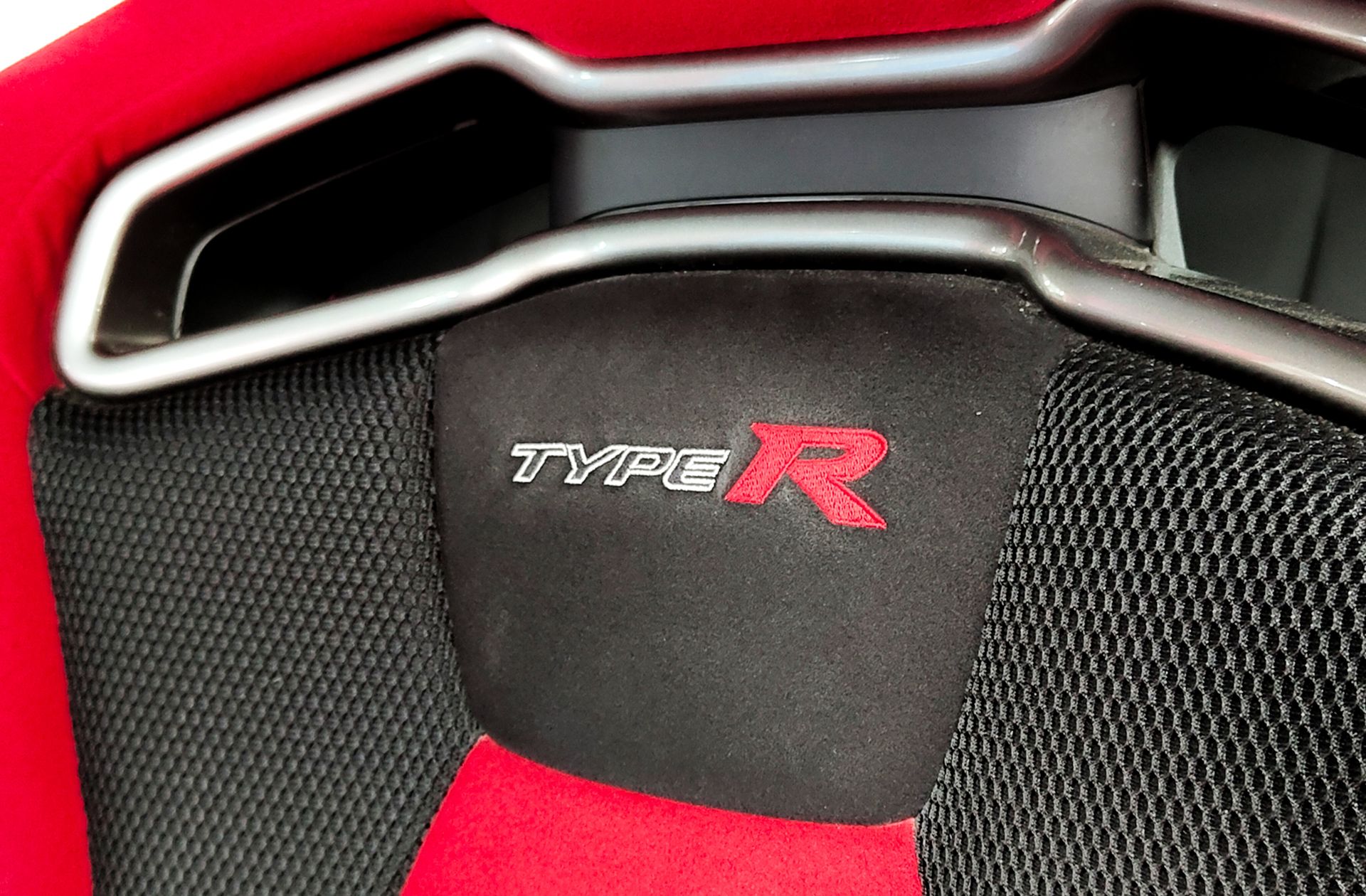 Honda Civic 2.0 VTEC Turbo Type R - foto 8
