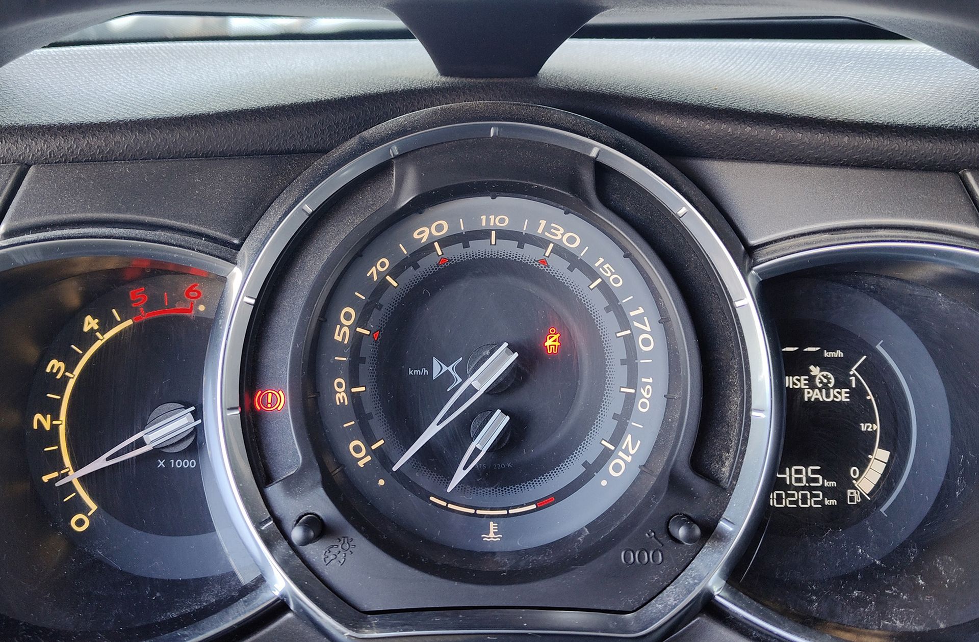 DS 3 Crossback BlueHDi 100 Desire - foto 17