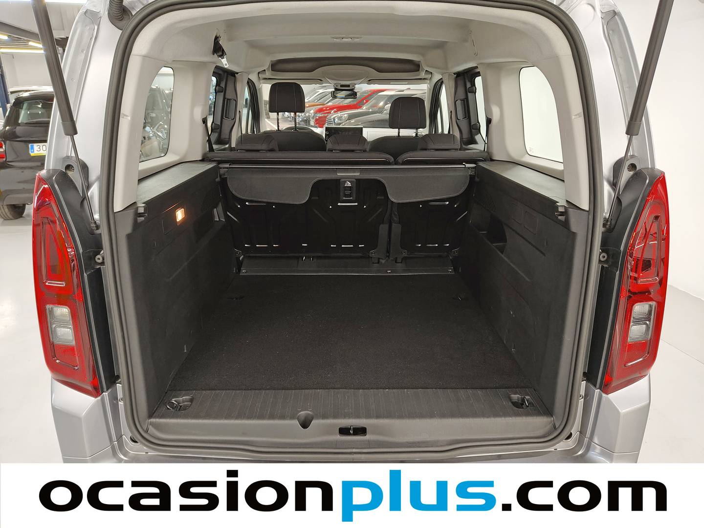 Foto Toyota Proace City Verso Toyota Proace City Verso 1.5D Family Active L1 (131 CV)