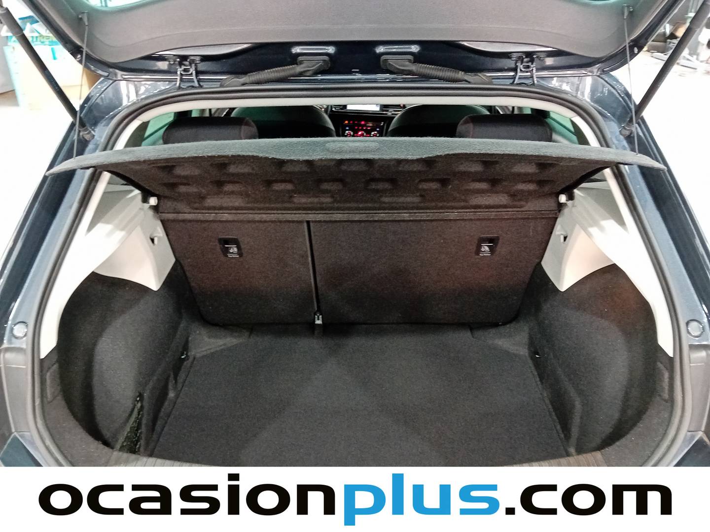 Fotos maletero Seat León Seat León 2.0 TSI S&S FR DSG (190 CV)