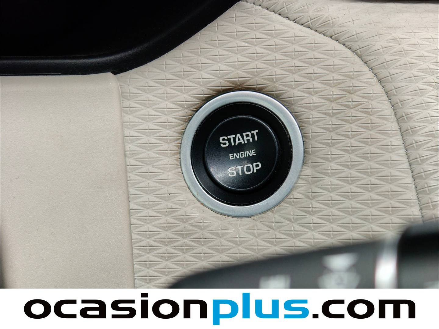 Foto Land Rover Range Rover Velar Land Rover Range Rover Velar P250 R-Dynamic S 4WD Auto (250 CV)