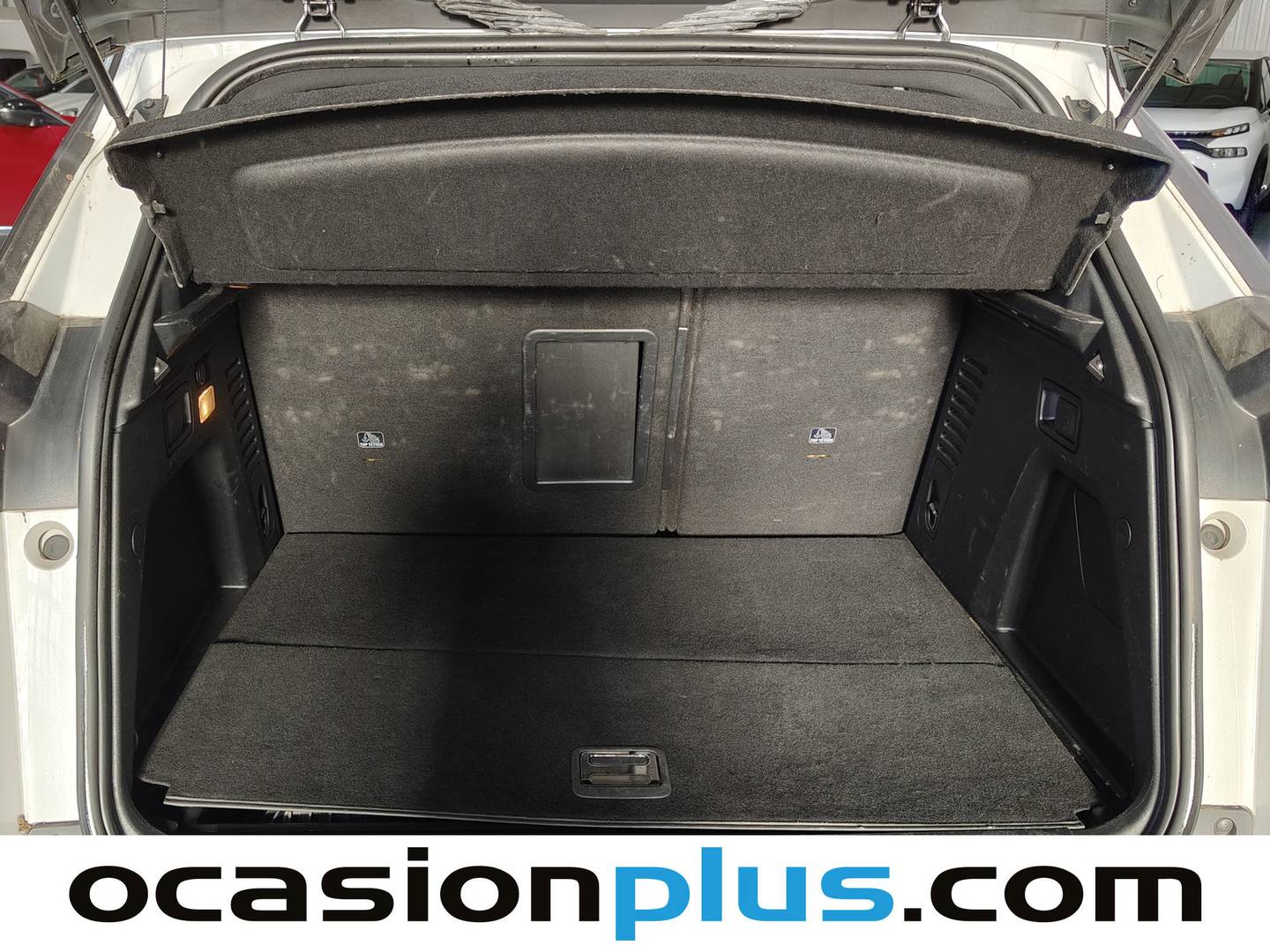 Peugeot 3008 Hybrid Peugeot 3008 Hybrid 300 Allure Pack e-EAT8  (300 CV) híbrido enchufable