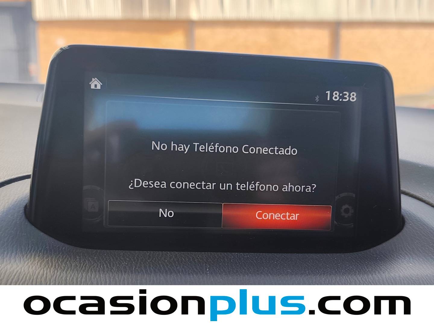 Equipamiento del Mazda Mazda3 Mazda Mazda 3 2.0 GE Sedan Luxury (120 CV)