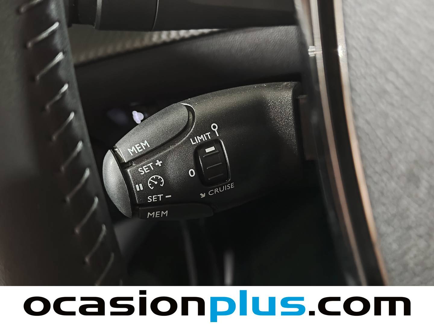 Peugeot 2008 Peugeot 2008 Allure Hybrid eDCS6 (145 CV) de segunda mano