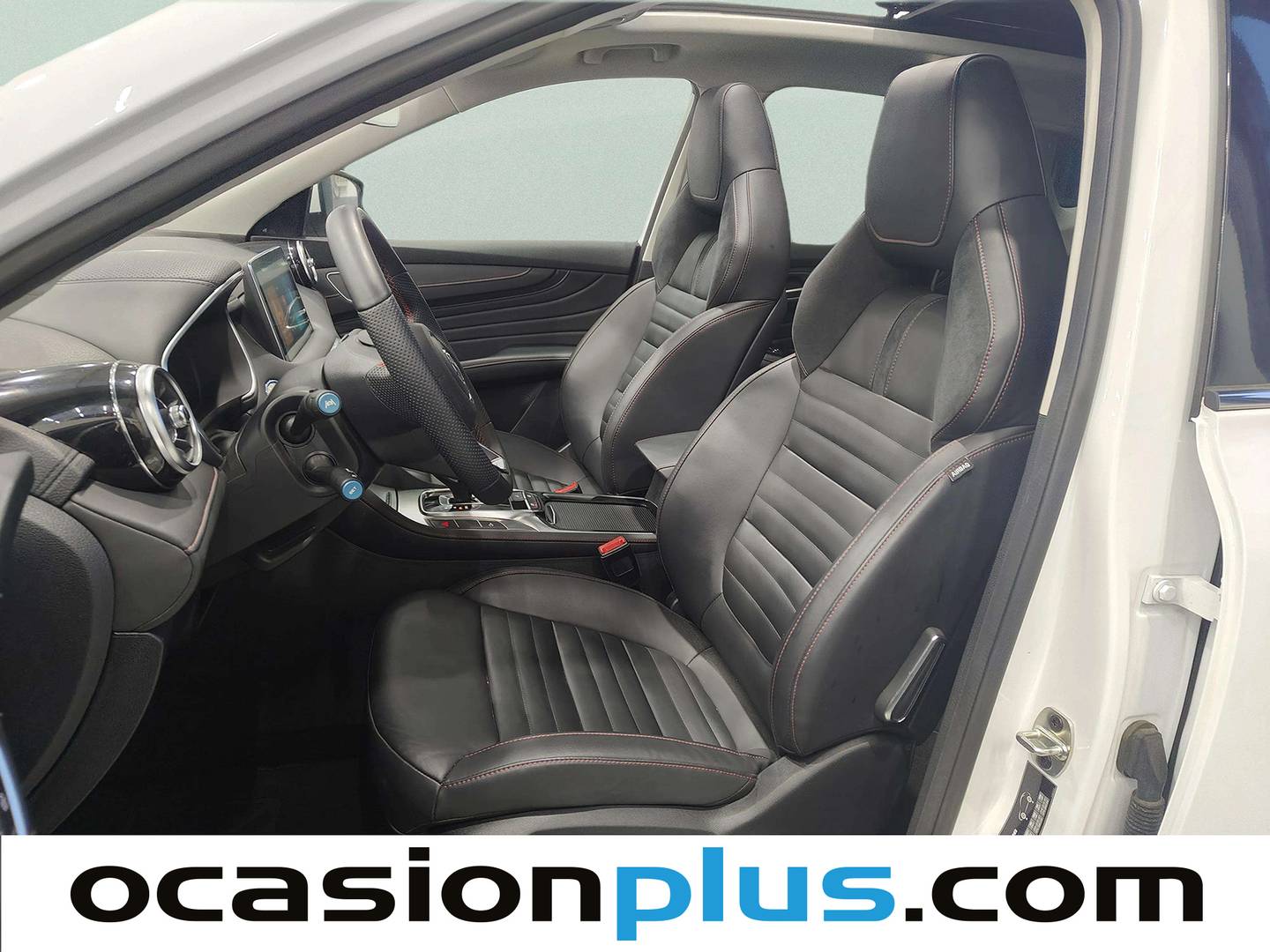 Foto MG HS MG HS 1.5 Turbo GDI Luxury DCT (162 CV)