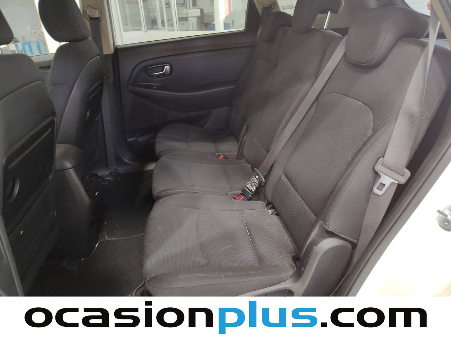 Foto asientos traseros KIA Carens KIA Carens 1.6 GDi Eco-Dynamic x-Tech (135 CV)