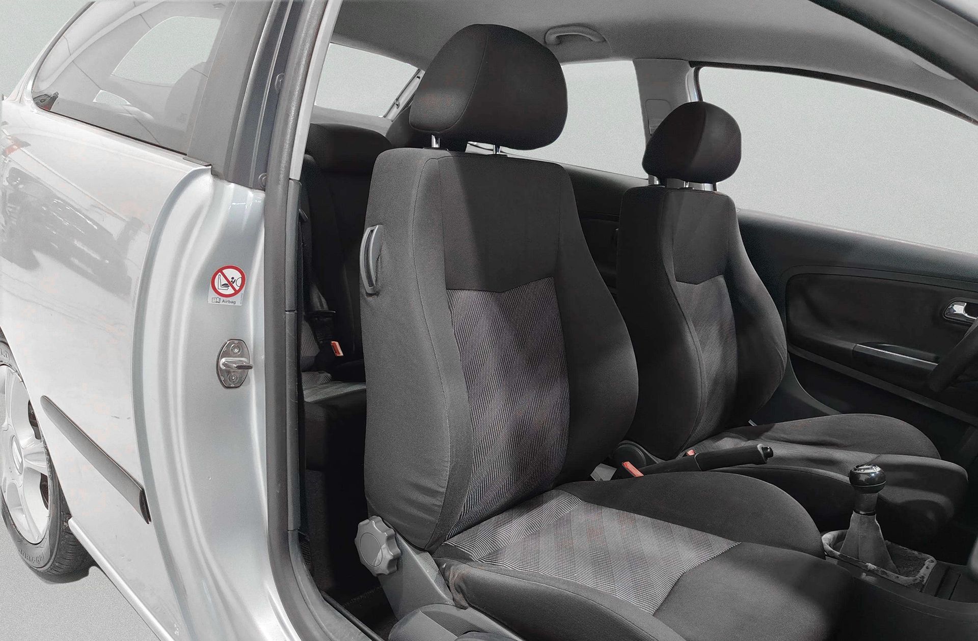 SEAT Ibiza 1.4 16v Reference - foto 16
