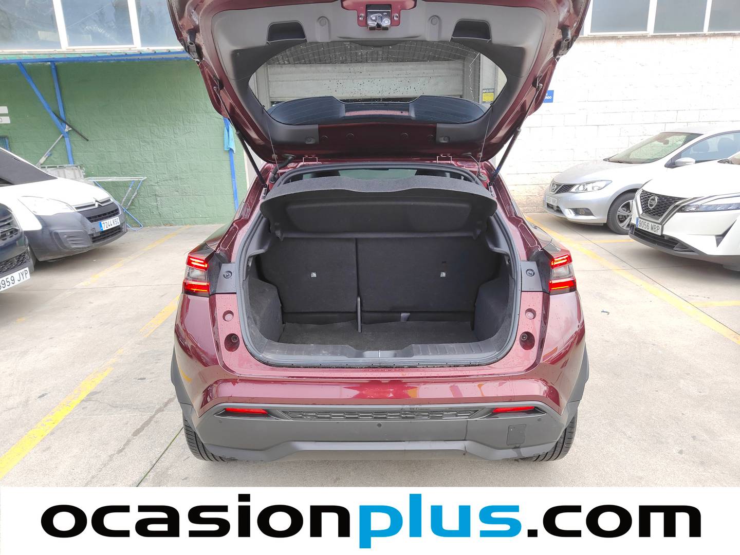 Foto Nissan JUKE Nissan Juke DIG-T N-Connecta 4x2 (114 CV)