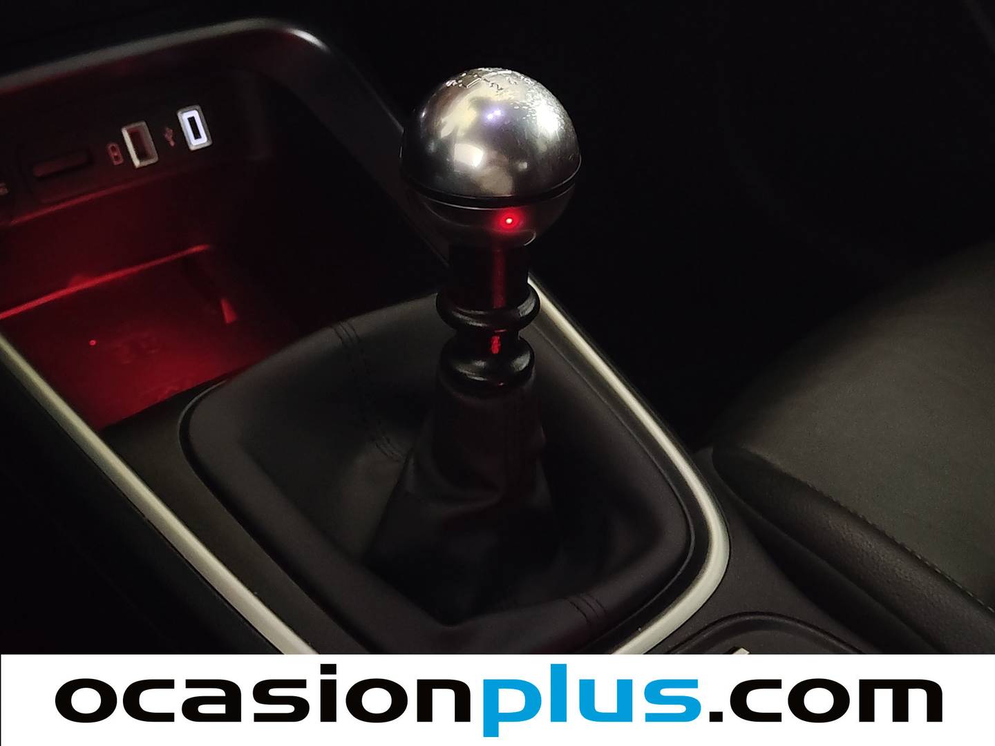 Foto Jeep Avenger Jeep Avenger 1.2 G Summit (100 CV)