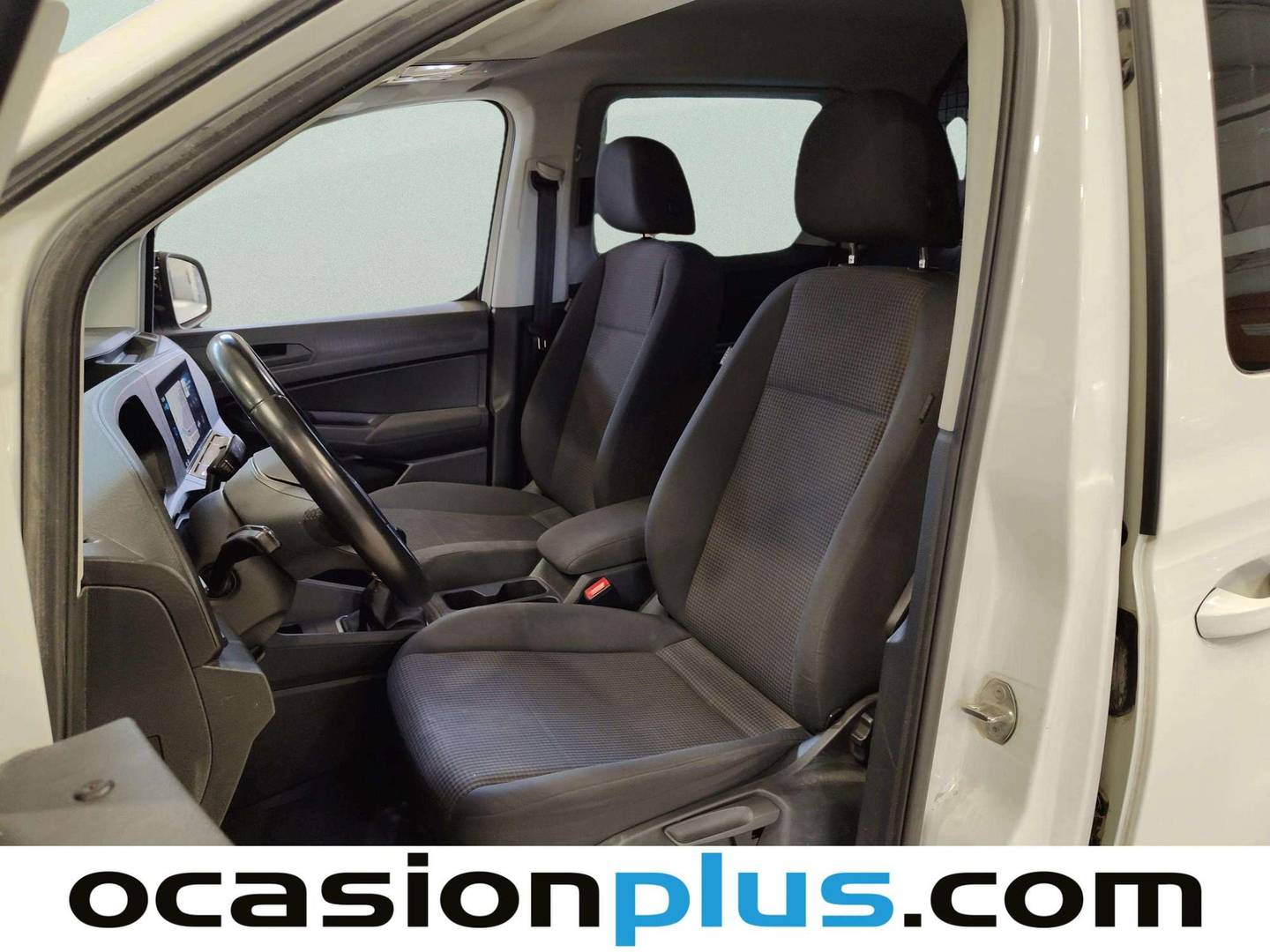 Foto asientos delanteros Volkswagen Caddy Volkswagen Caddy Maxi Origin 2.0 TDI (122 CV) 5 Plazas
