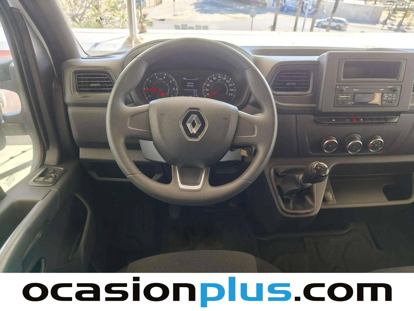 Renault Master Renault Master Combi 6 L2H2 3300 dCi (135 CV) diésel