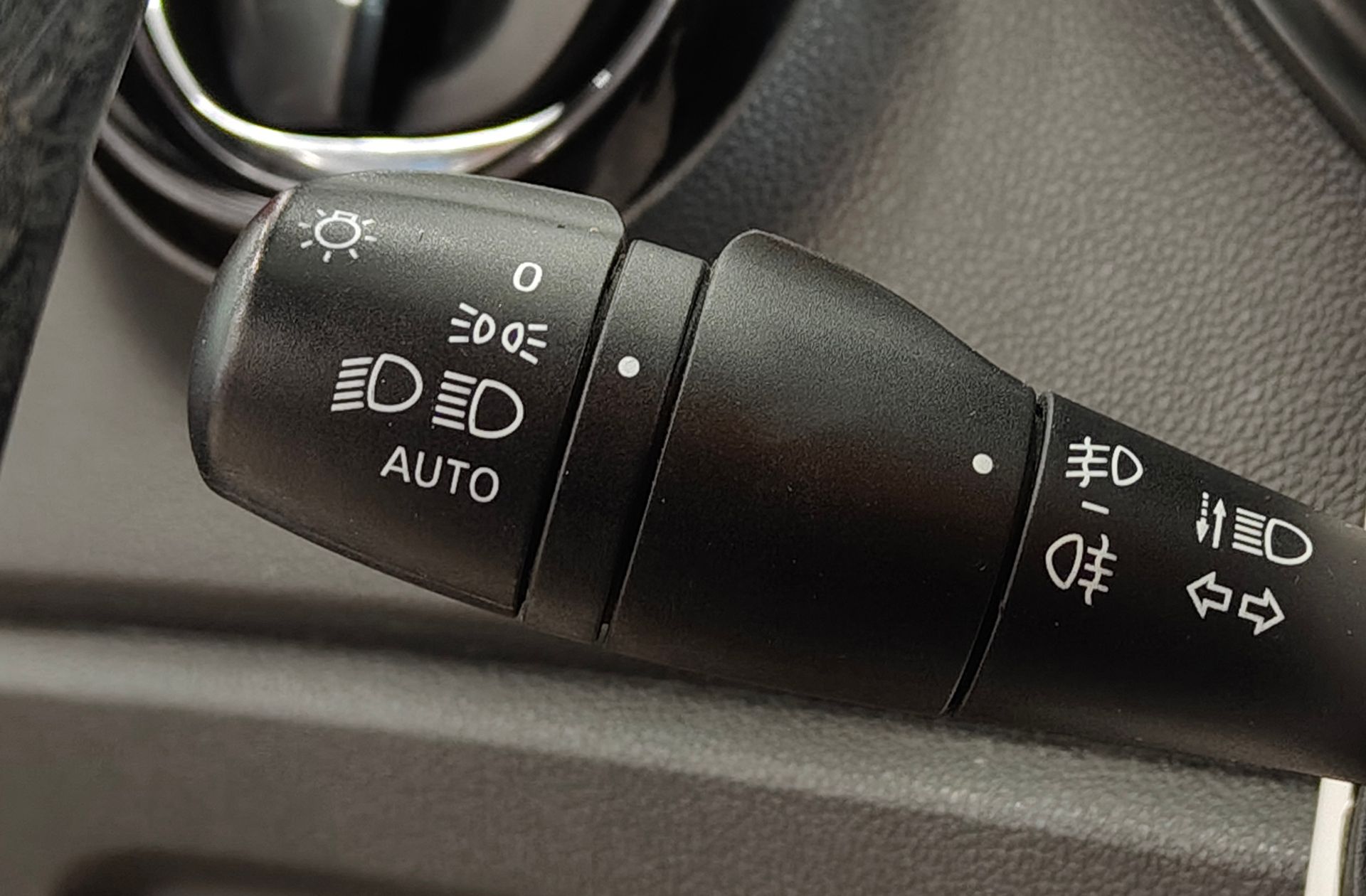 Renault Captur Zen Energy TCe EDC - foto 24