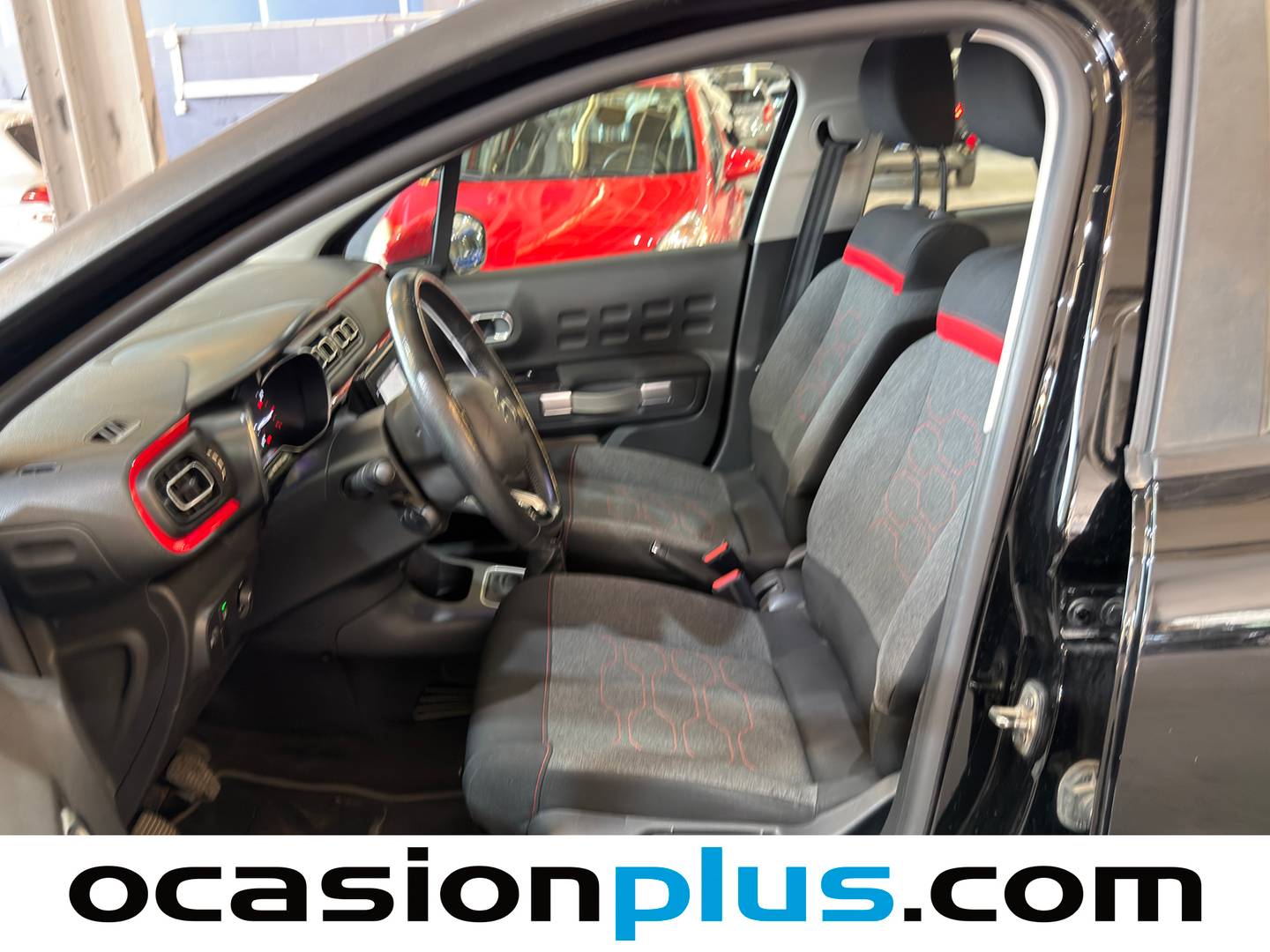 Foto asientos delanteros Citroën C3 Citroën C3 PureTech 82 Feel (83 CV)