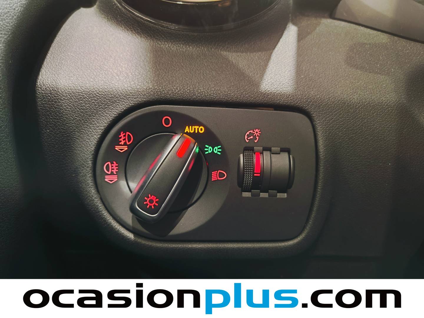 Extras y acabados del Audi A1 Audi A1 Adrenalin 1.6 TDI (116 CV) S tronic PACK S-LINE