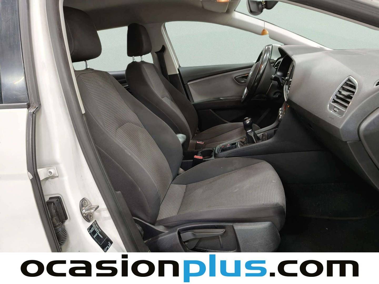 Foto Seat León SEAT León ST ST 1.6 TDI S&S Style Plus (115 CV)