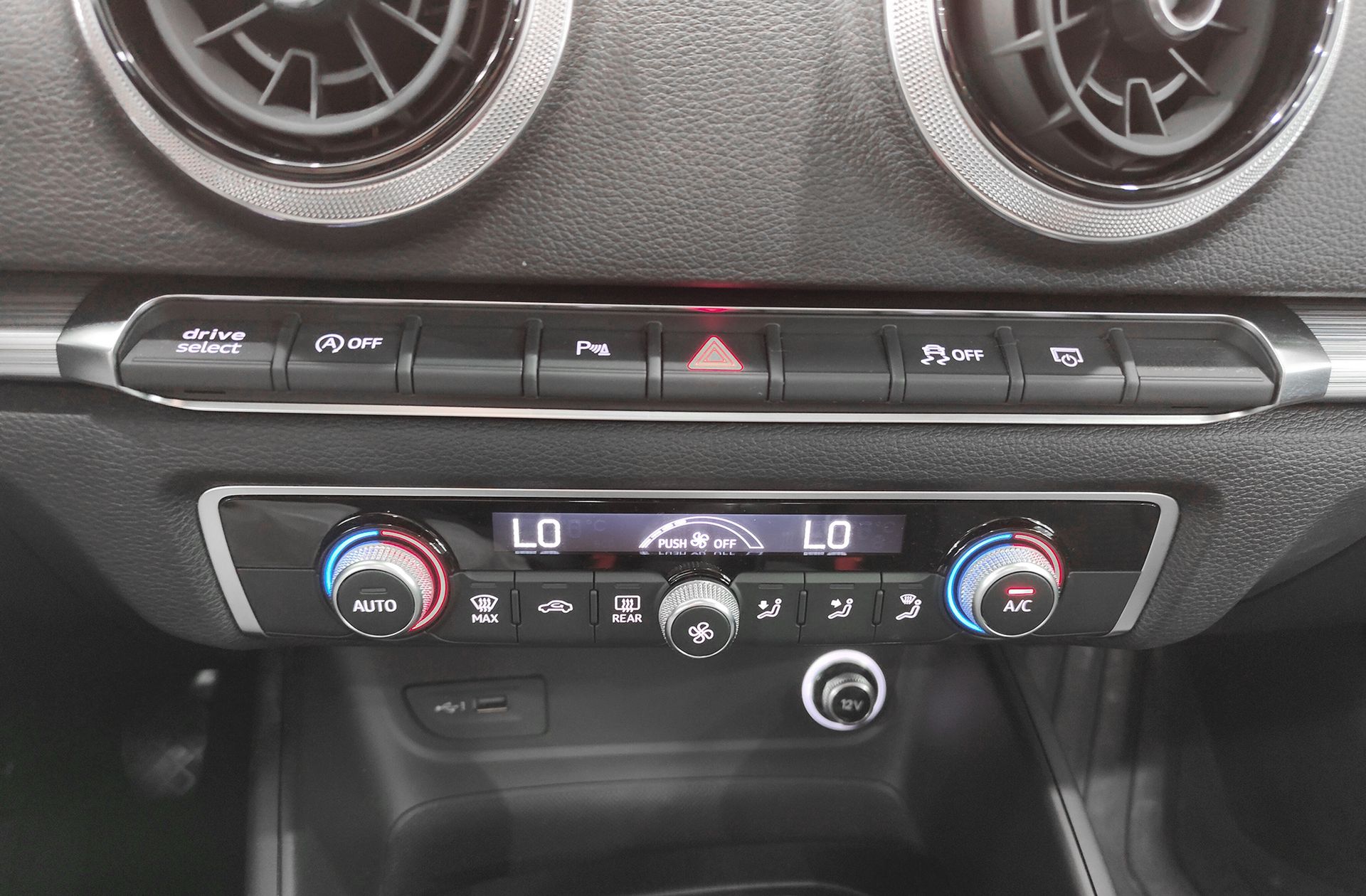 Audi A3 Sportback S line 30 TFSI - foto 33