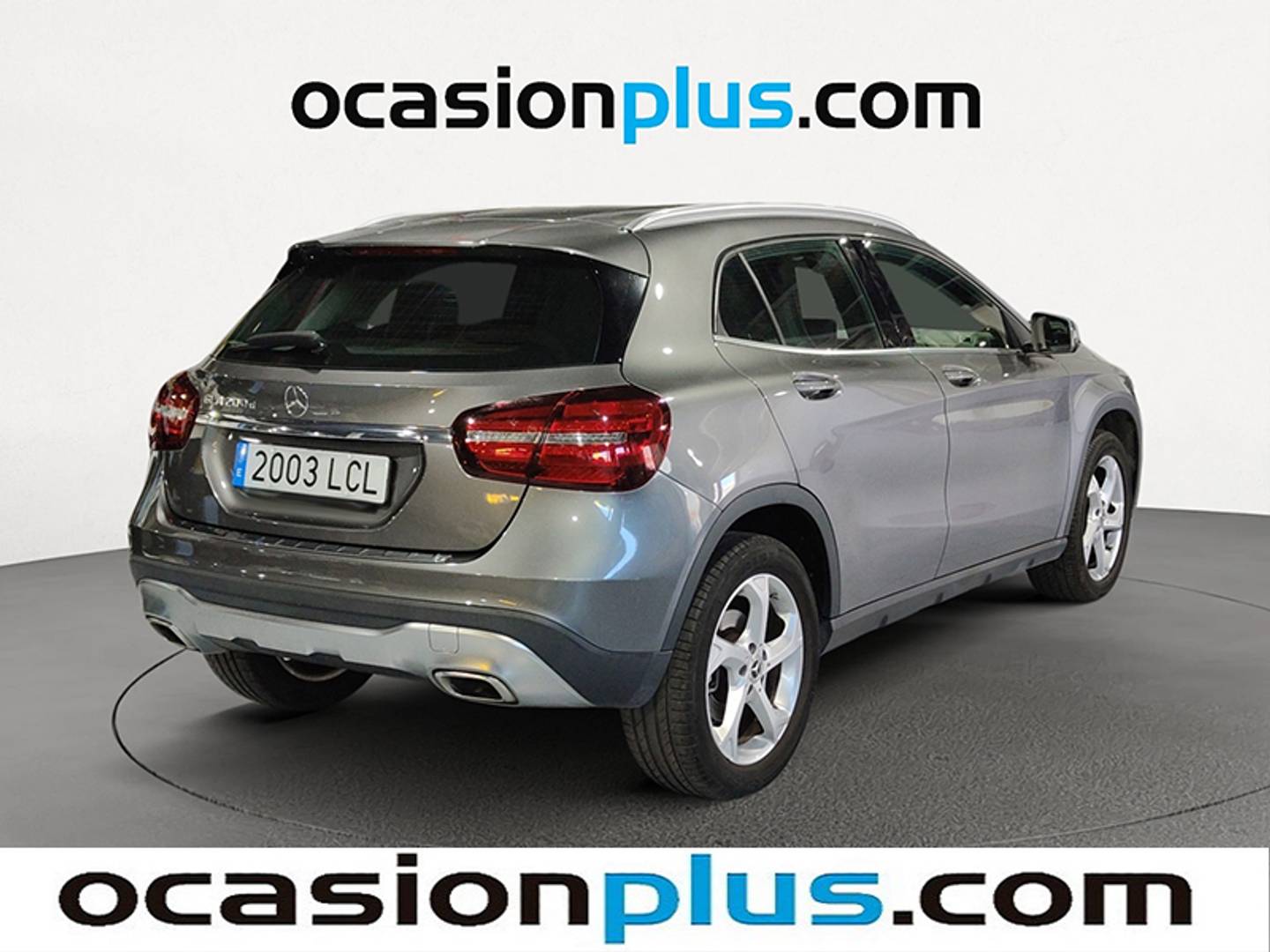 Foto trasera Mercedes GLA Mercedes-Benz GLA 200 d (136 CV) izquierda