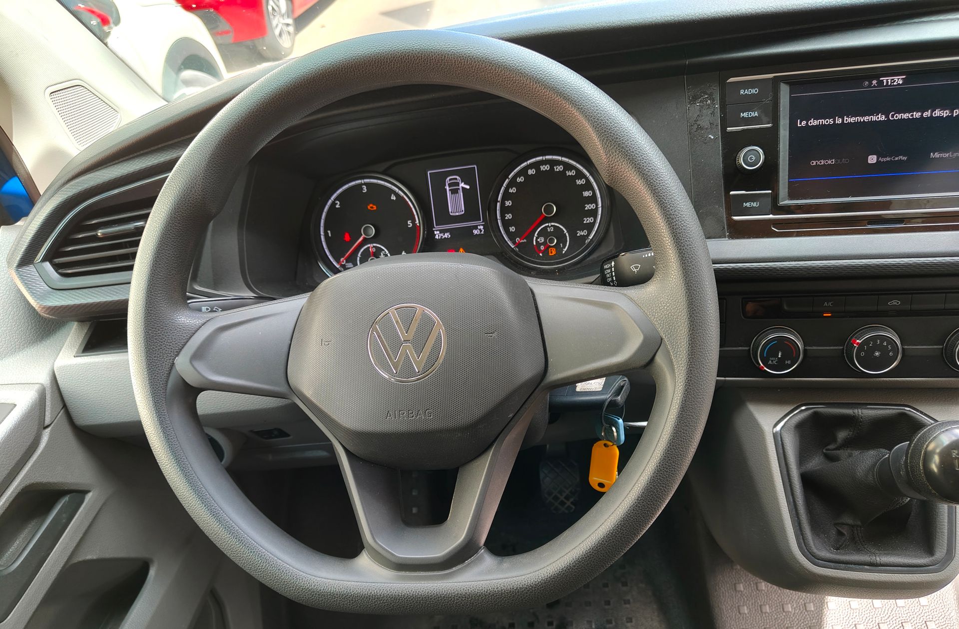 Volkswagen Transporter Furgon Batalla Corta TN 2.0 TDI - foto 20
