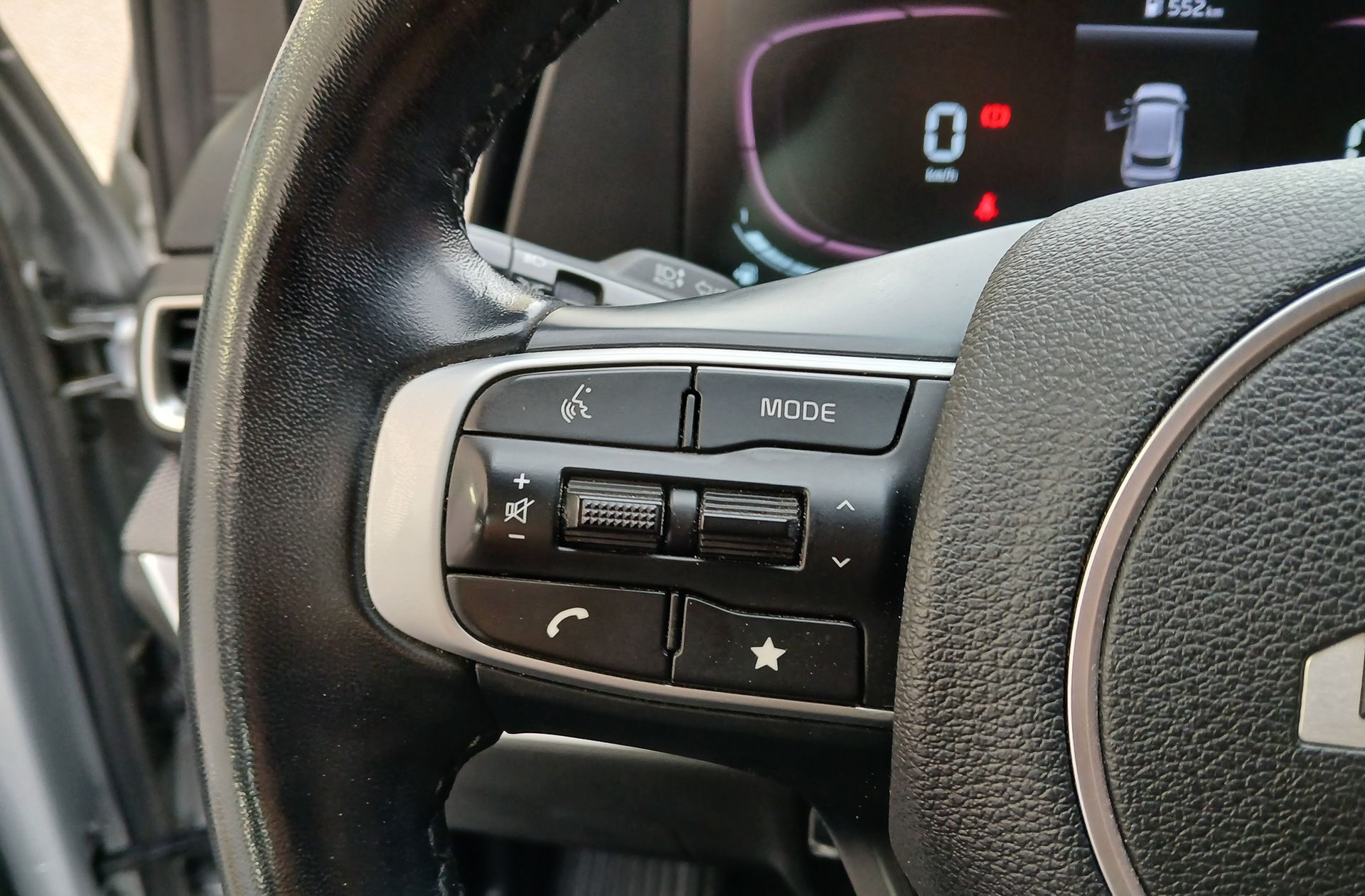 Kia Sportage 1.6 T-GDi Concept 4x2 - foto 26
