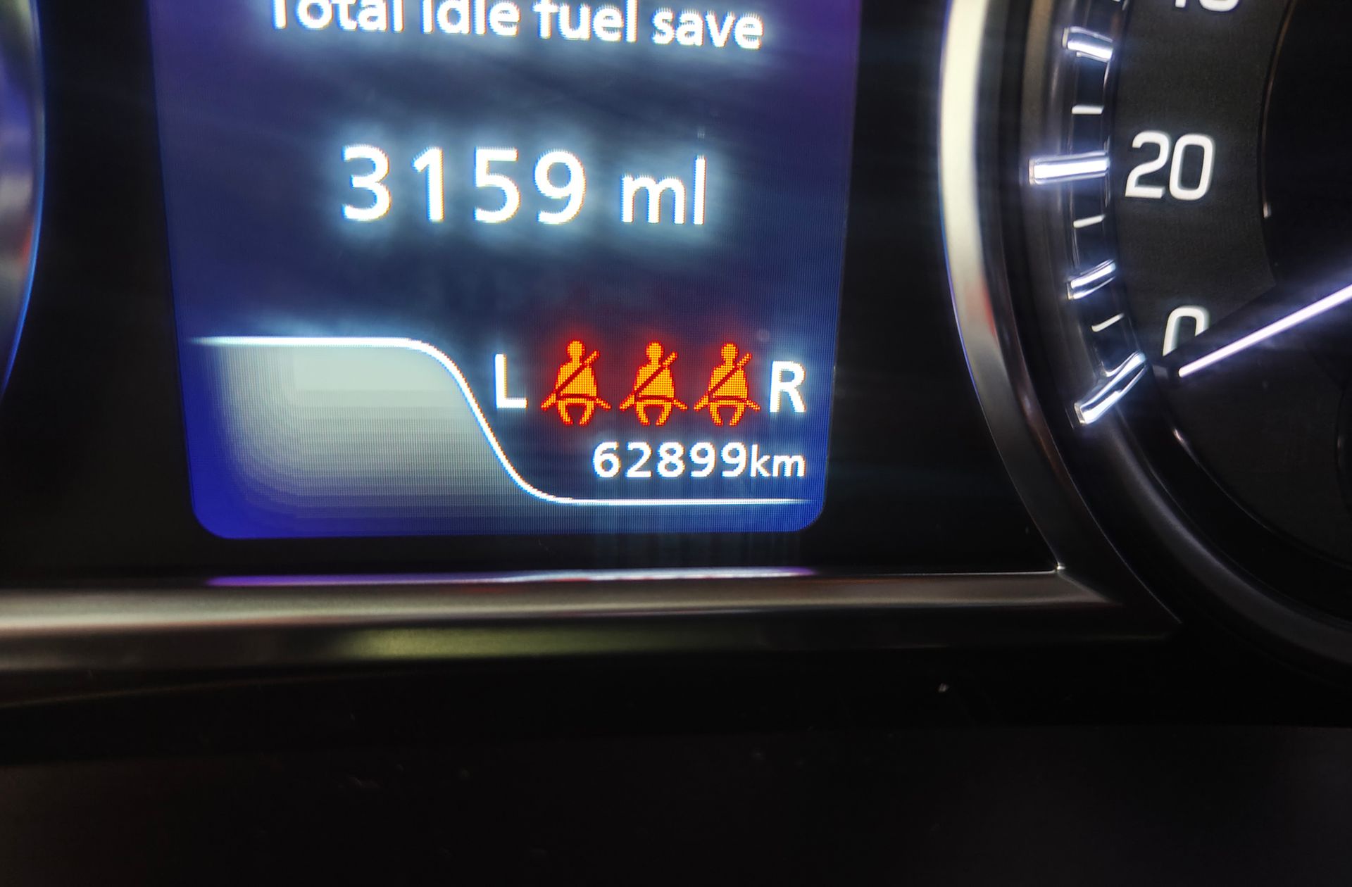 Suzuki Vitara 1.4 Turbo Mild Hybrid GLE - foto 9
