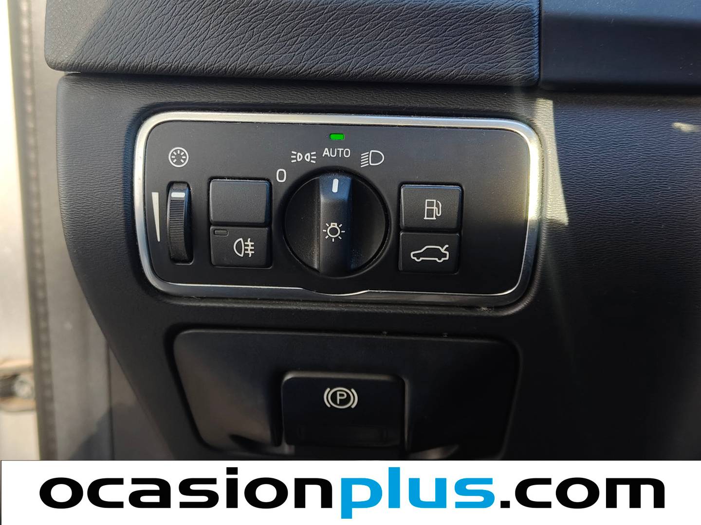 Extras del Volvo V60 Volvo V60 D2 Momentum Auto (120 CV)