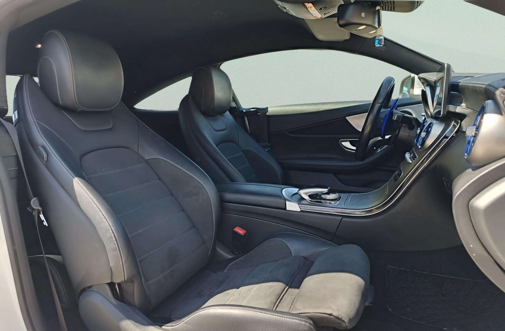 Mercedes-Benz Clase C Coupe 220 d Pack AMG - foto 16