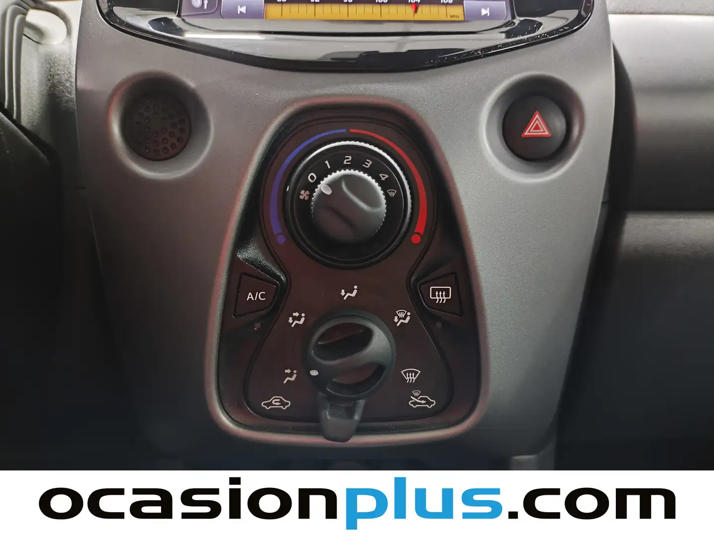 Foto Toyota Aygo Toyota Aygo 1.0 70 X-Play (72 CV)