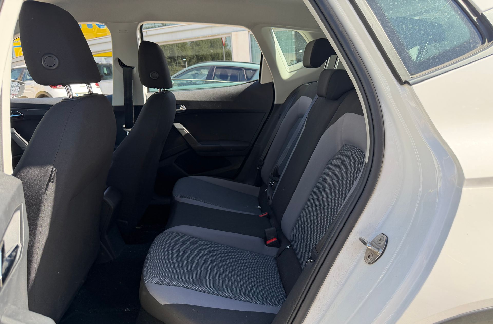 SEAT Arona 1.0 TSI Ecomotive Style - foto 11
