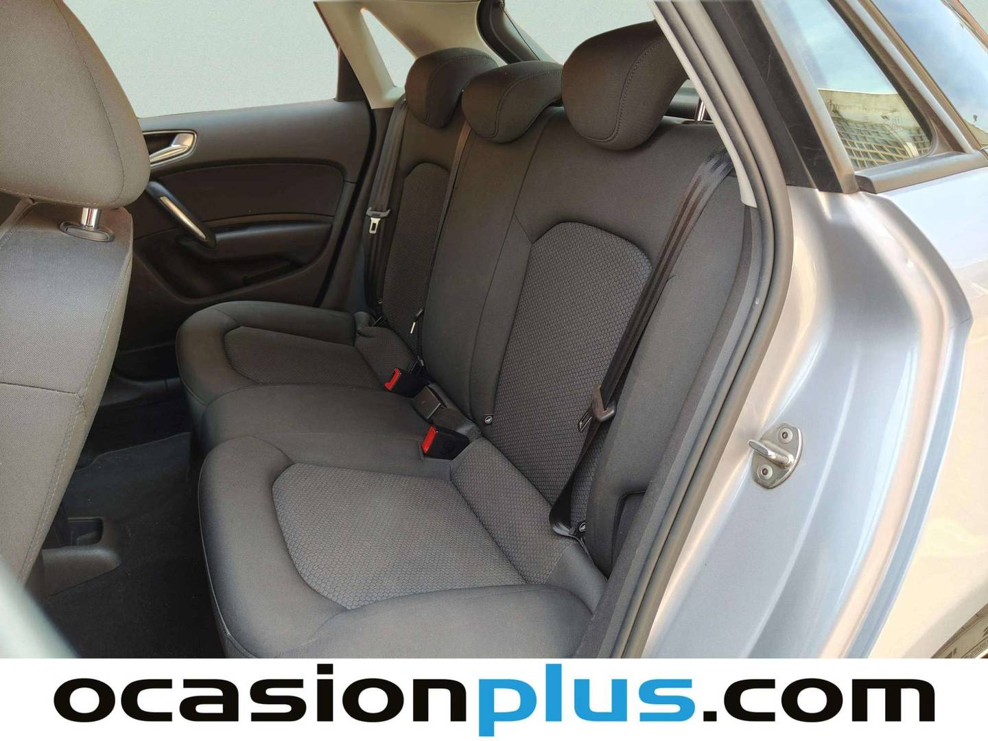 Foto asientos traseros Audi A1 Audi A1 Sportback Attraction 1.6 TDI (116 CV)