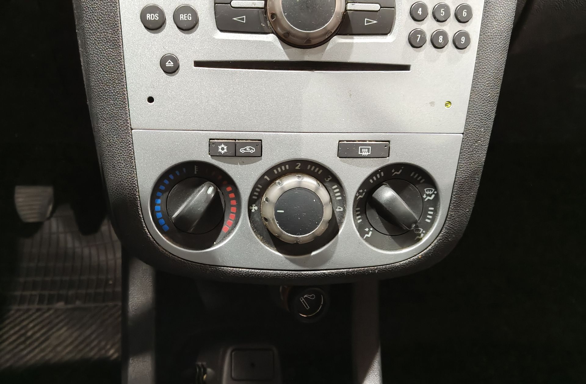 Opel Corsa 1.3 ecoFLEX Selective - foto 24