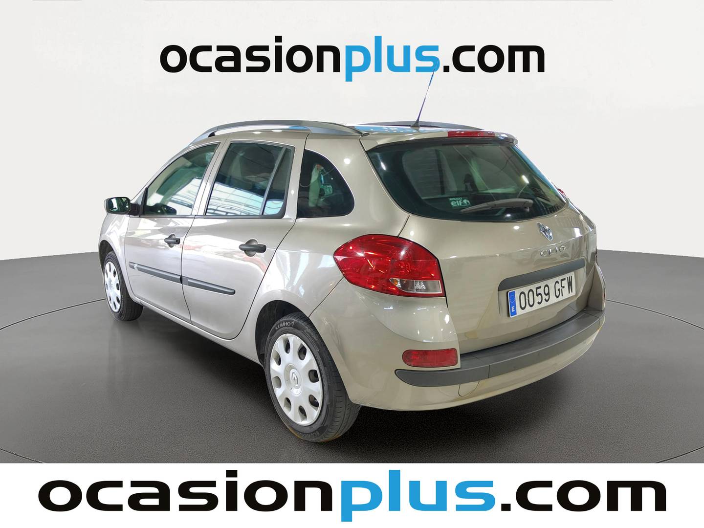 Foto trasera Renault Clio RENAULT Nuevo Clio Grand Tour Authentique 1.2 16v 75 eco2 ( 75 cv ) derecha