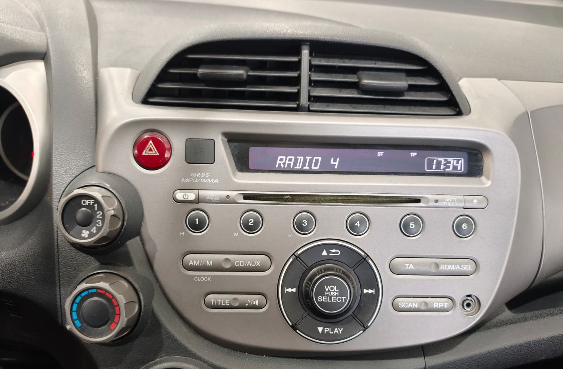 Honda Jazz 1.2 i-VTEC Elegance Plus - foto 25