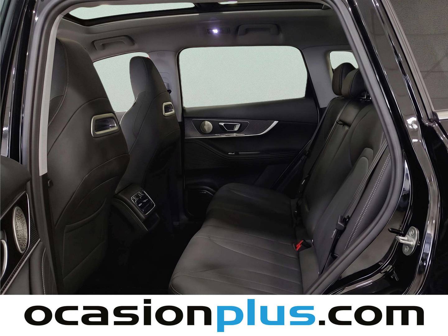 Foto asientos traseros EBRO S700 EBRO S700 1.6 TGDI Luxury 7 DCT (147 CV)