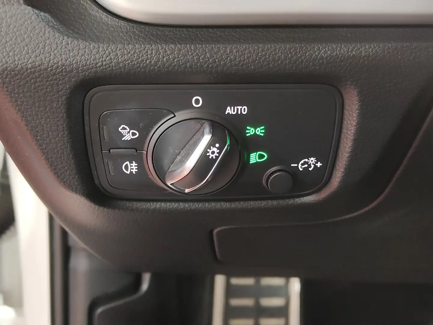 Foto Audi A3 Audi A3 Sportback Sportback ALL-IN edition 35 TFSI (150 CV) S tronic