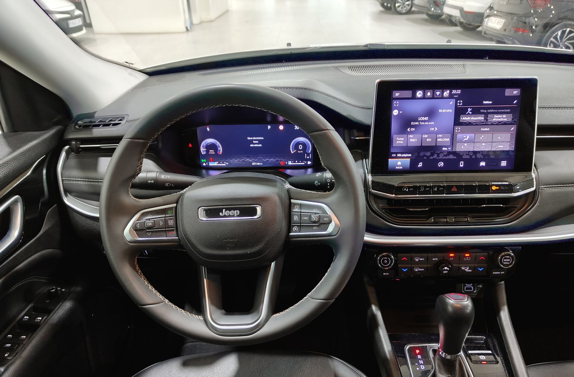 Jeep Compass 1.5 MHEV Night Eagle DCT - foto 23