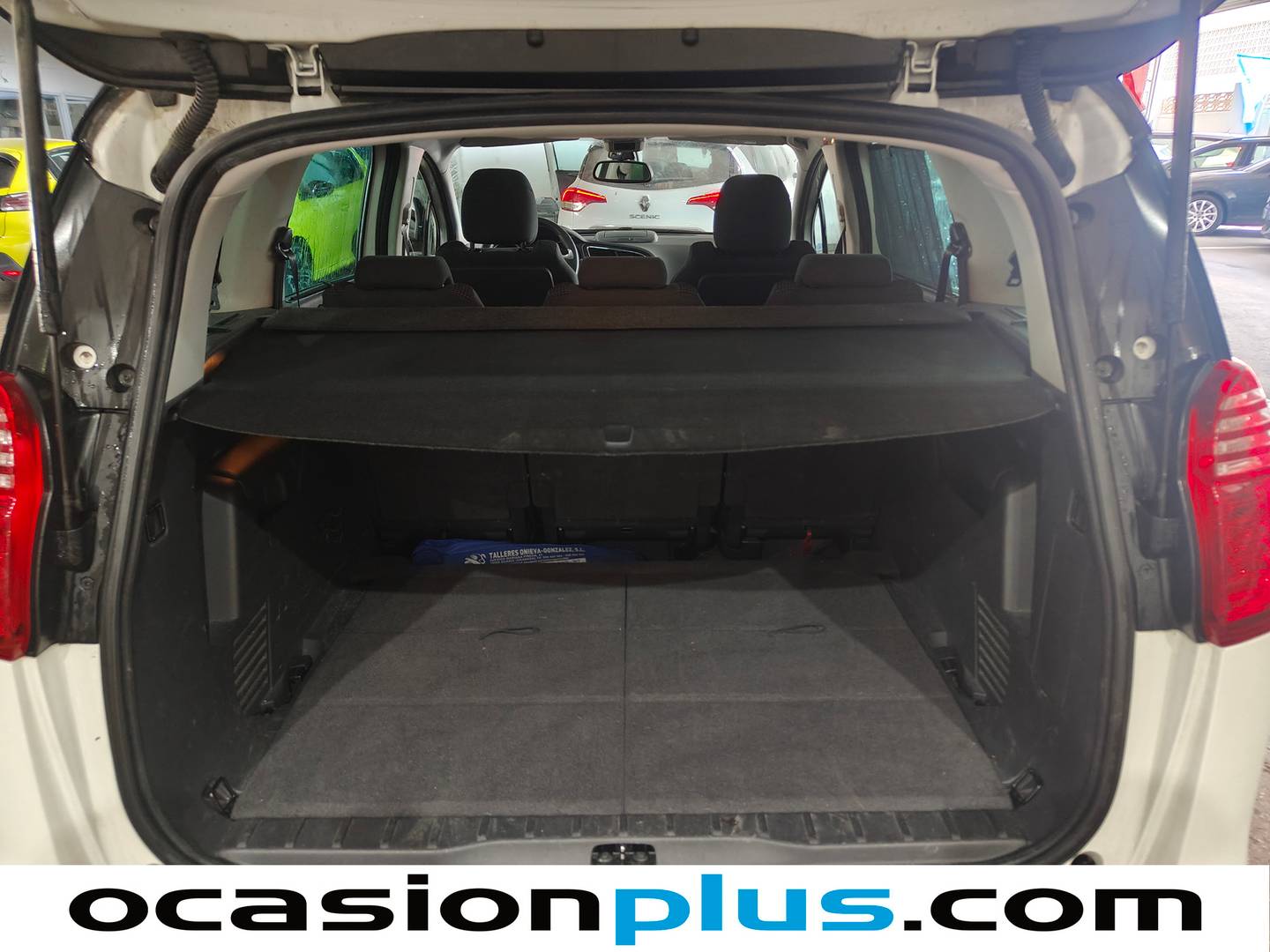 Peugeot 5008 Peugeot 5008 1.6 BlueHDi Allure (120 CV)  7 Plazas diésel