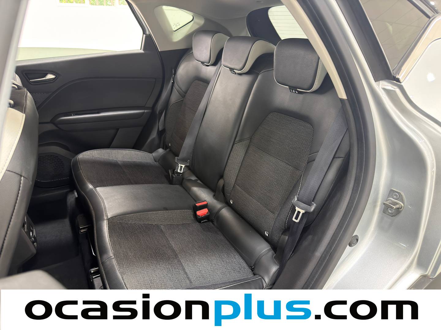 Foto asientos traseros Renault Captur Renault Captur Techno TCe (90 CV)
